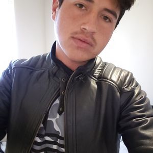 Meet your Posher, Alejandro